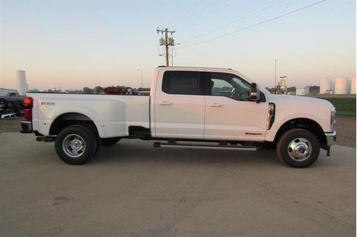 2026 Ford F-350 Lariat Super Duty