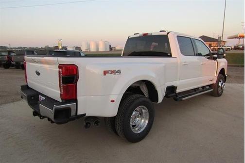 2026 Ford F-350 Lariat Super Duty