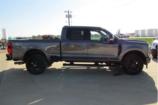 2026 Ford F-350 Lariat Super Duty