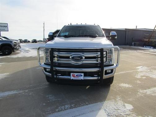 2019 Ford F-350 Lariat Super Duty