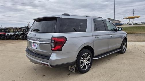Iconic Silver Metallic 2022 Ford Expedition Max Limited