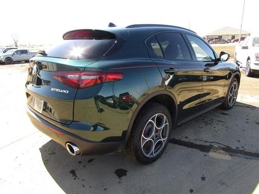 2019 Alfa Romeo Stelvio Sport