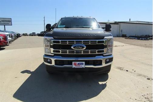 2026 Ford F-350 XLT