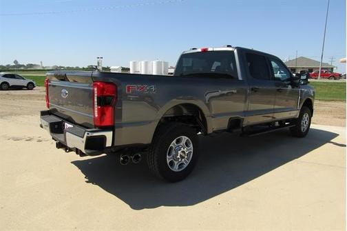 2026 Ford F-350 XLT