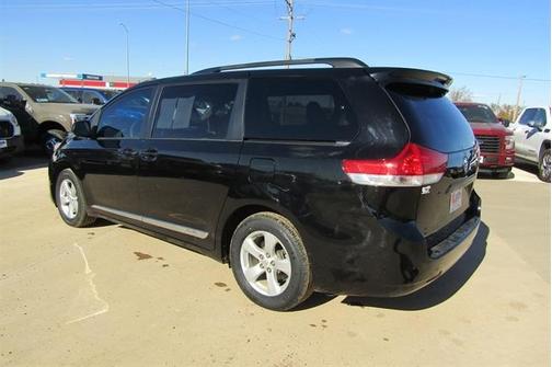 2012 Toyota Sienna LE