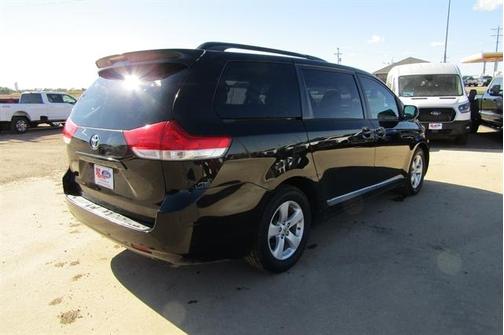 2012 Toyota Sienna LE