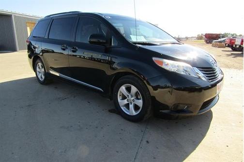 2012 Toyota Sienna LE
