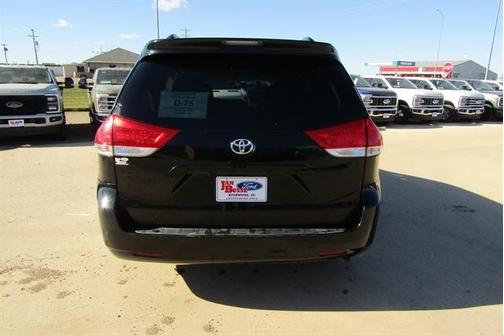 2012 Toyota Sienna LE