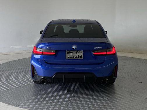 2023 BMW 330 xDrive