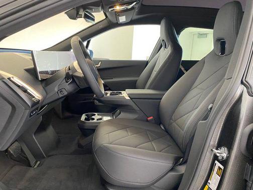 2026 BMW iX xDrive60