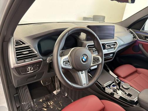 Brooklyn Grey Metallic 2024 BMW X3 xDrive30i