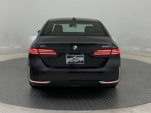 2024 BMW 530 i xDrive