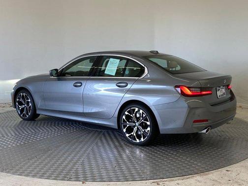 2025 BMW 330 i xDrive