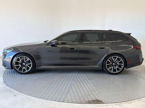 Dark Graphite Metallic 2026 BMW M5 Base