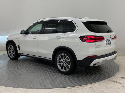 2026 BMW X5 PHEV xDrive50e