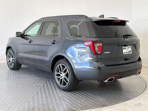 Smoked Quartz Metallic Tinted Clearcoat 2017 Ford Explorer sport