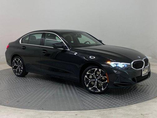 2025 BMW 330 i xDrive