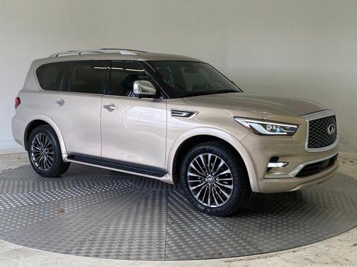 2024 INFINITI QX80 SENSORY AWD