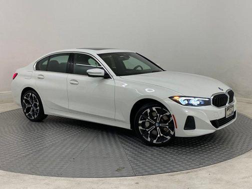 2025 BMW 330 i xDrive