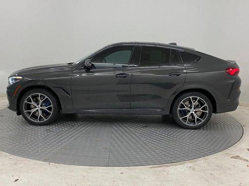2023 BMW X6 M50i