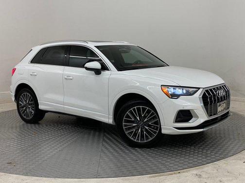 2021 Audi Q3 40 Premium