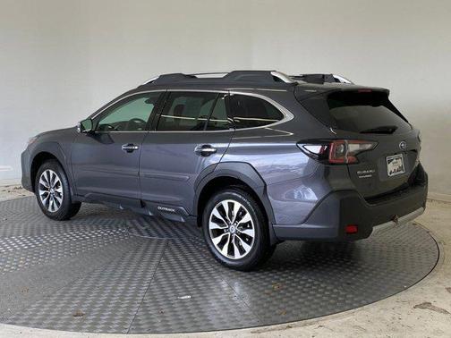 2025 Subaru Outback Touring