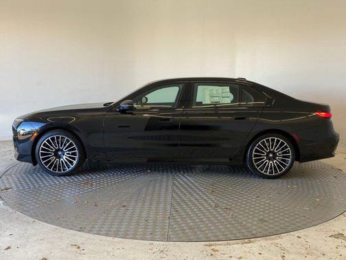 2026 BMW 740 xDrive