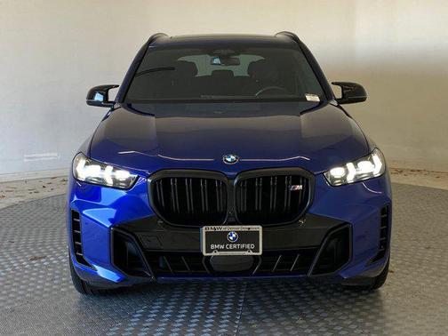 2024 BMW X5 M60i
