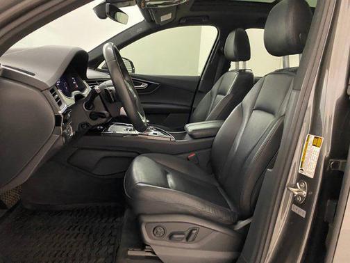 2019 Audi Q7 55 Premium Plus