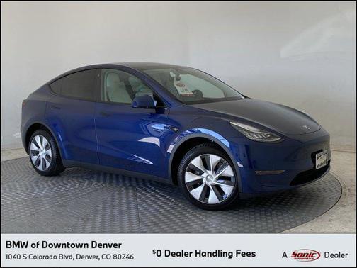 2022 Tesla Model Y Long Range Dual Motor All-Wheel Drive