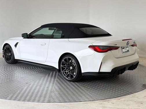 White 2023 BMW M4 Competition xDrive