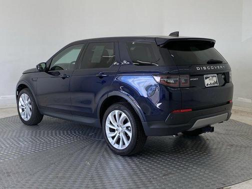 2023 Land Rover Discovery Sport SE