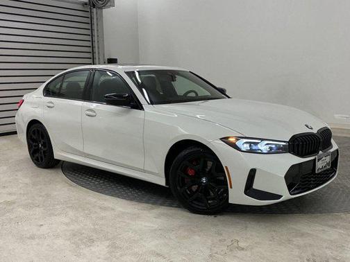 2025 BMW 330 i xDrive