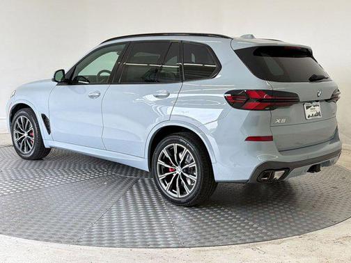 Brooklyn Grey Metallic 2026 BMW X5 xDrive40i