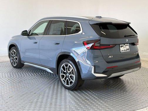 Storm Bay Metallic 2026 BMW X1 xDrive28i