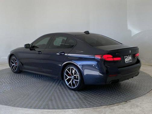 2022 BMW M550 i Xdrive