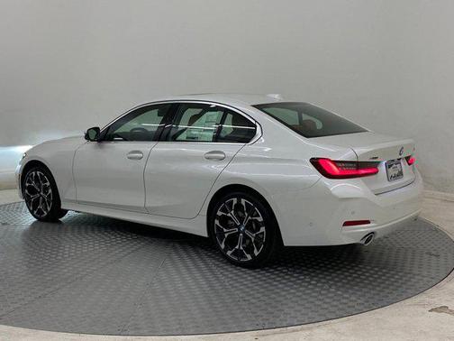 2025 BMW 330 i xDrive