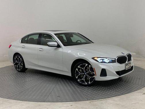 2025 BMW 330 i xDrive