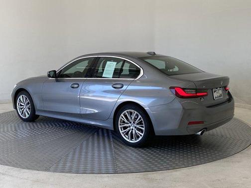 2024 BMW 330 i xDrive