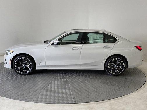 2025 BMW 330 i xDrive