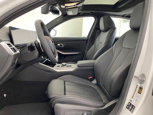 2025 BMW 330 i xDrive