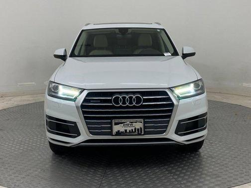 2019 Audi Q7 45 Premium