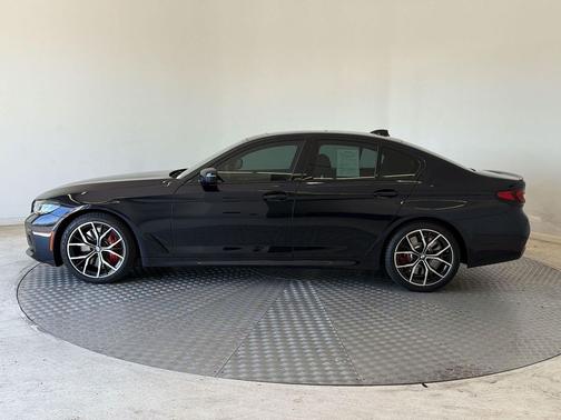 Carbon Black Metallic 2023 BMW 540 i xDrive