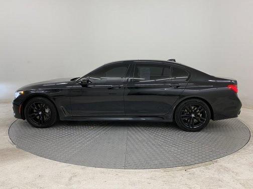 2018 BMW 750 i xDrive