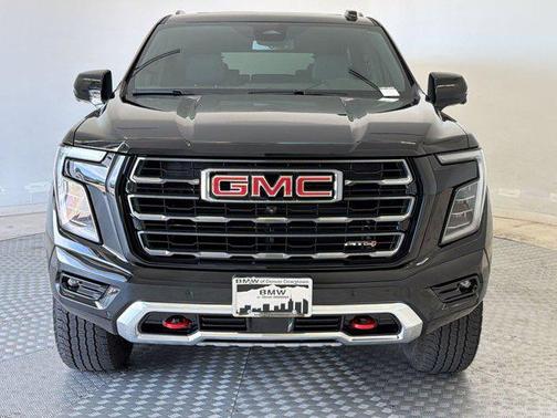 Onyx Black 2025 GMC Yukon 4WD AT4