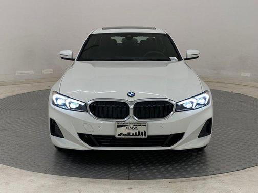 2025 BMW 330 i xDrive