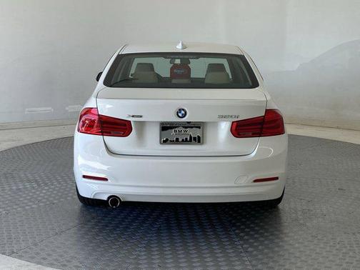 2018 BMW 320 i