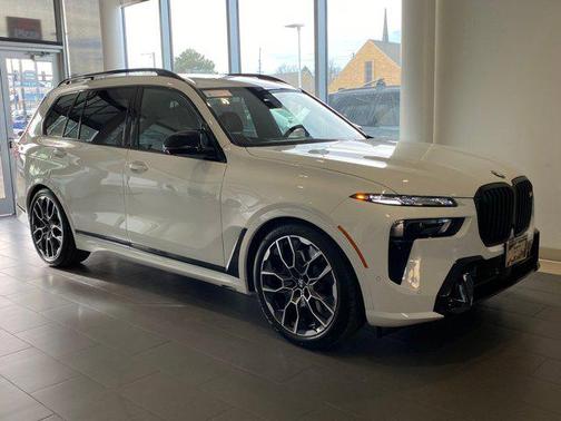 2026 BMW X7 M60i