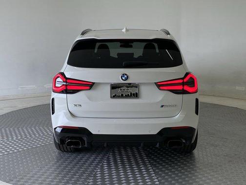 2022 BMW X3 M40i