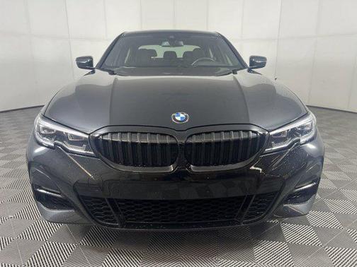 2020 BMW 330 i xDrive